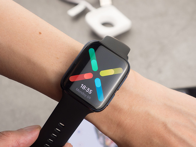 OPPO Watch首銷開啟 一個(gè)月內(nèi)購(gòu)買曬圖送小牛皮表帶
