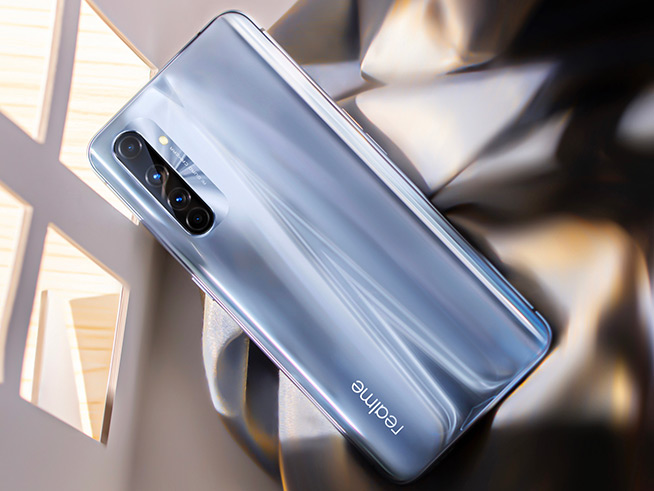 realme推8款新品：X50 Pro玩家版領(lǐng)銜，定價依然很吸引