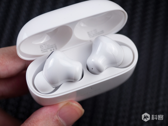 vivo TWS 2無線降噪耳機(jī)體驗(yàn)：499元物超所值！智能動(dòng)態(tài)降噪優(yōu)秀