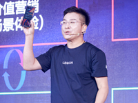 moto razr 2022即將定檔：折疊屏內(nèi)卷直接干到5000元以內(nèi)？