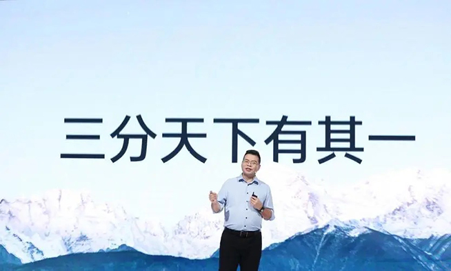“O沖高”關(guān)鍵一役！OPPO Find X6系列上架，妥協(xié)美學(xué)押寶影像