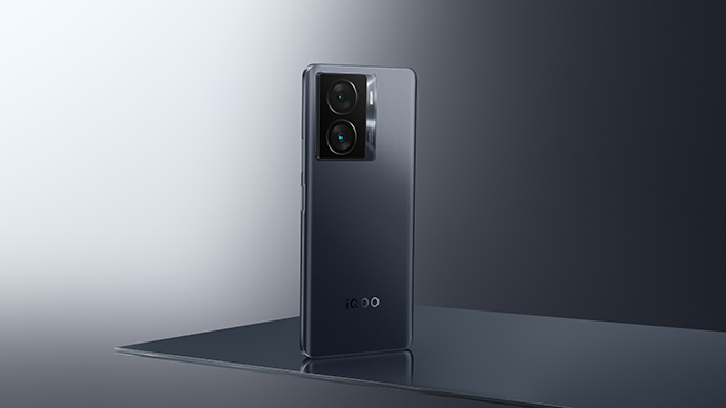 120W閃充卷入千元檔,iQOO Z7系列發(fā)布:LCD屏配大電池