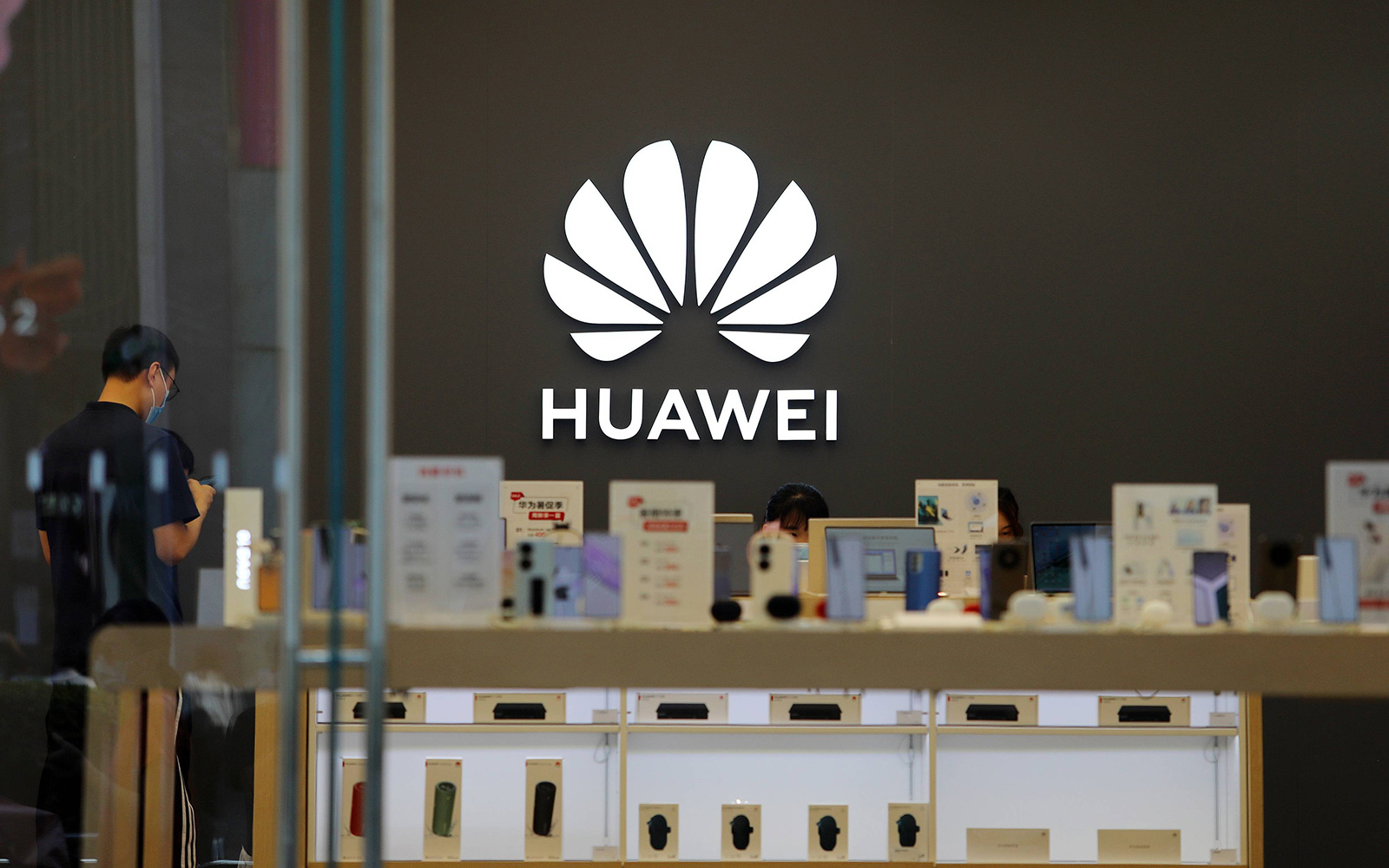 黃仁勛再次盛贊華為，憑什么贏得頂尖科技巨頭的認可？