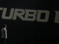 “加沖低”逆風局！一加Turbo 6系列回歸8G內存，性能談何超標？